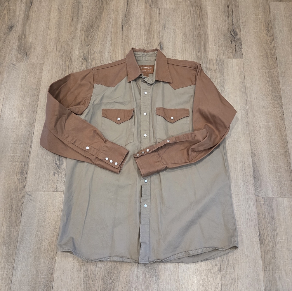 NWOT Forge Mens LT  Shirt Workwear 2 ToneBrown Pearl Snap Button Down Western